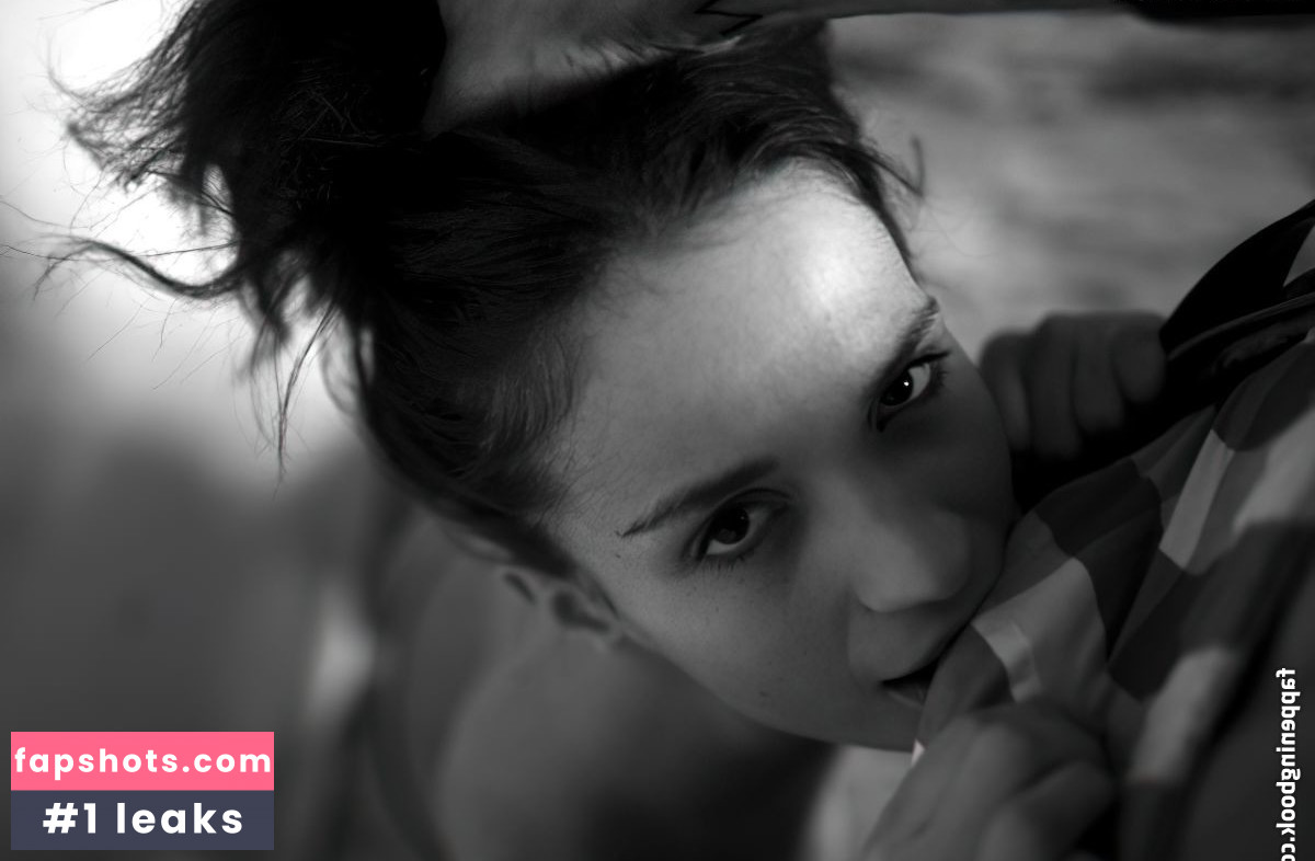 Ekaterina Zueva gallery photo #933