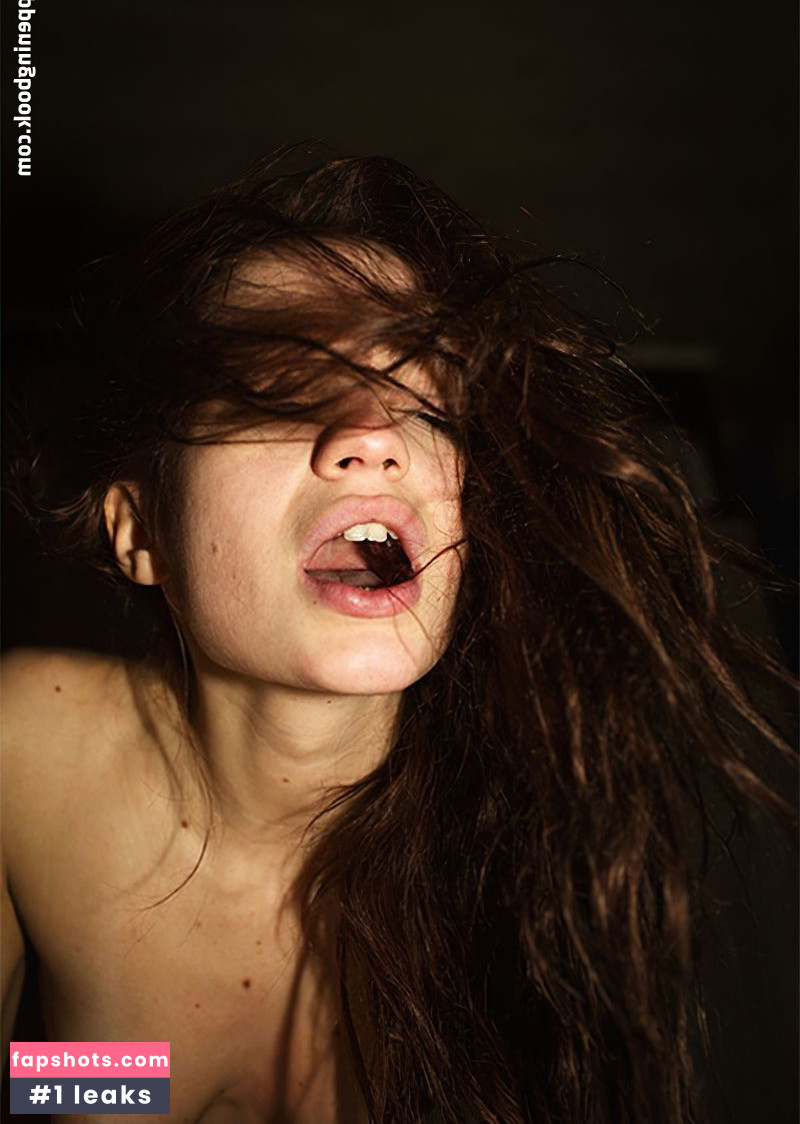 Ekaterina Zueva gallery photo #939