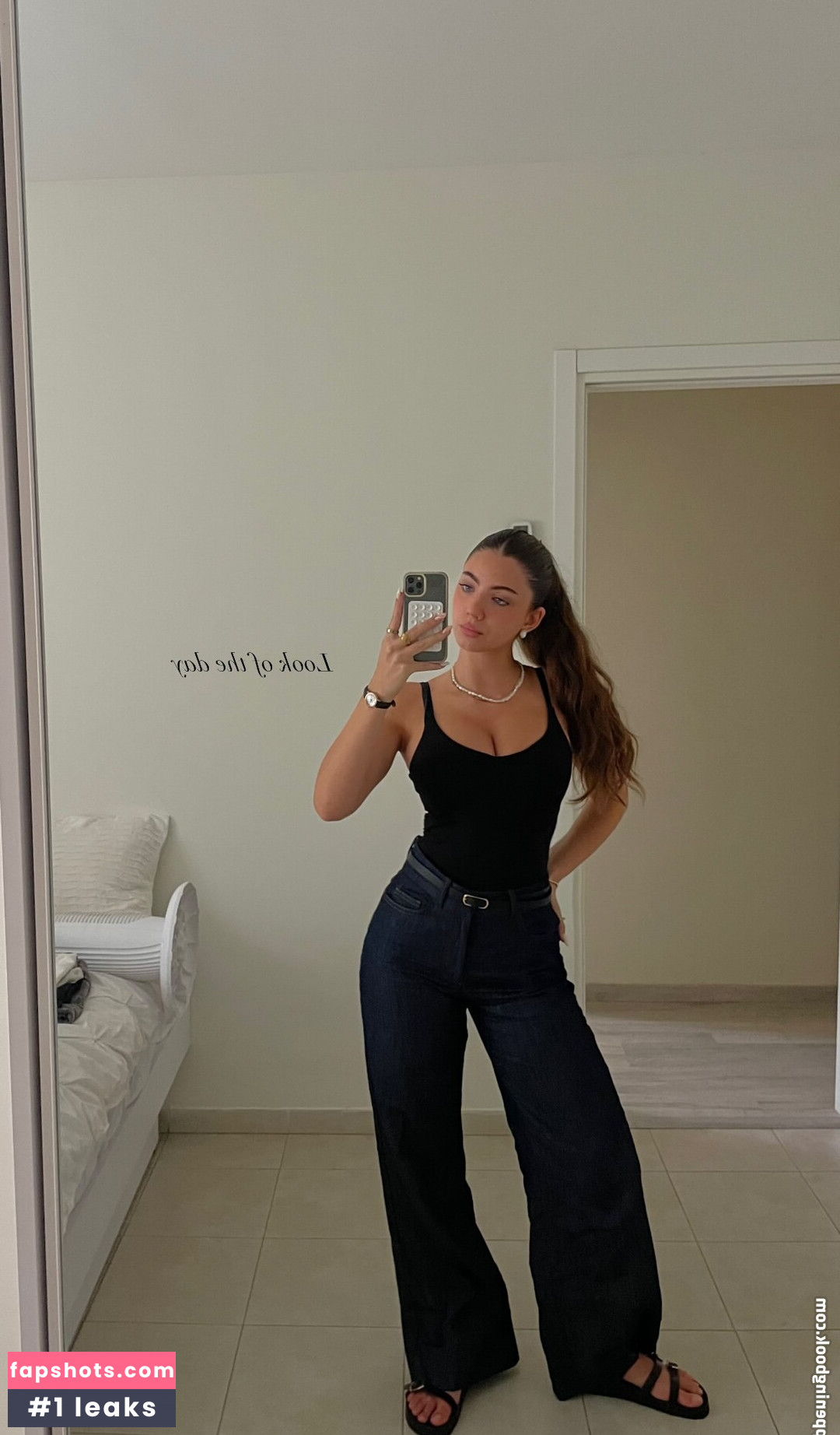 Ela Be'eri gallery photo #3