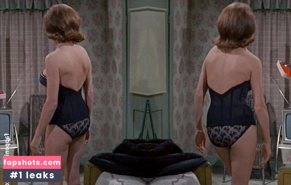 Elaine Devry gallery photo #7