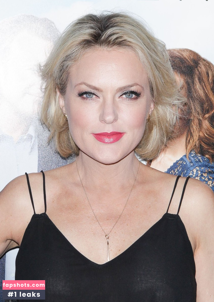 Elaine Hendrix gallery photo #26