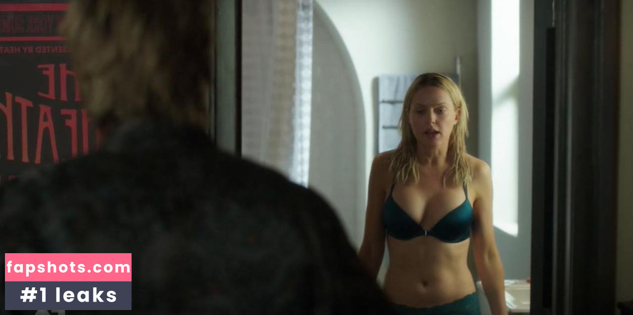 Elaine Hendrix gallery photo #8