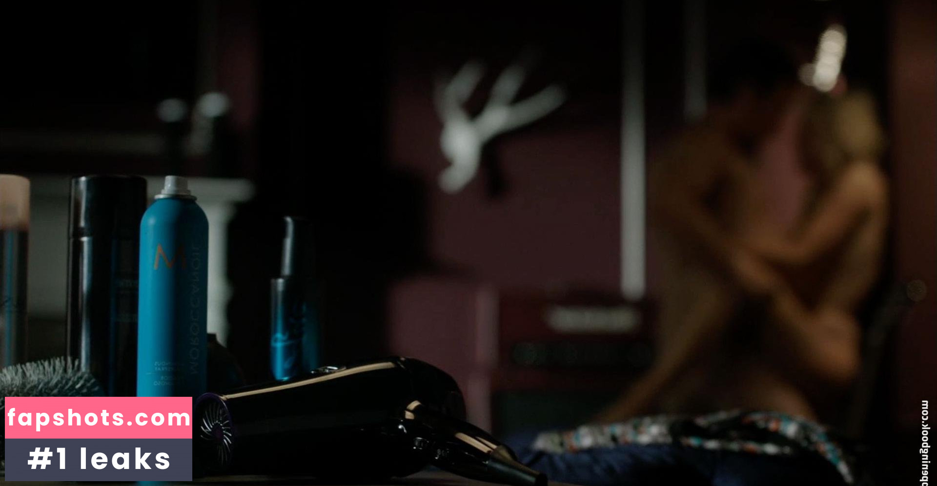 Elaine Hendrix gallery photo #10