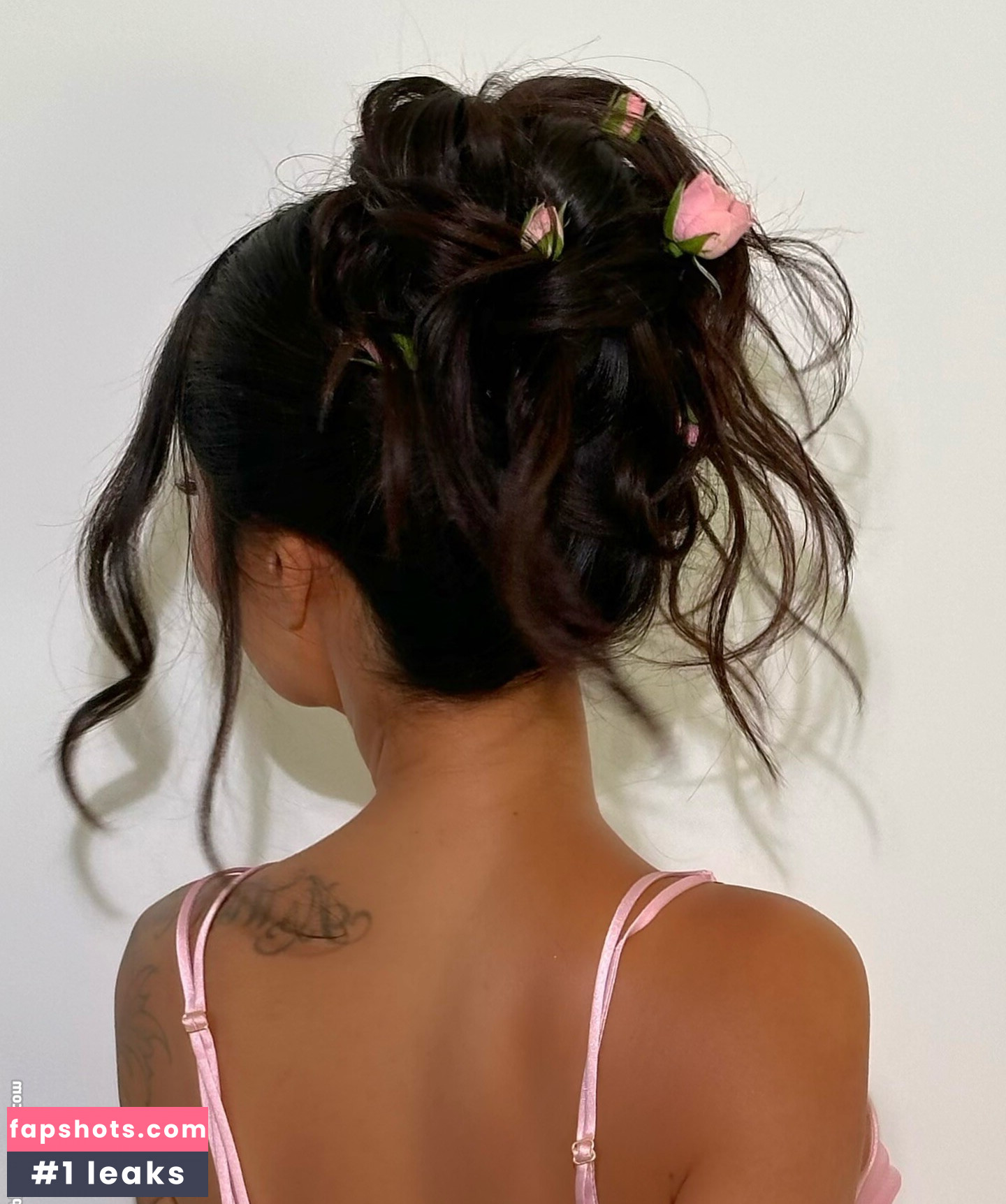 Elaine Kim gallery photo #15