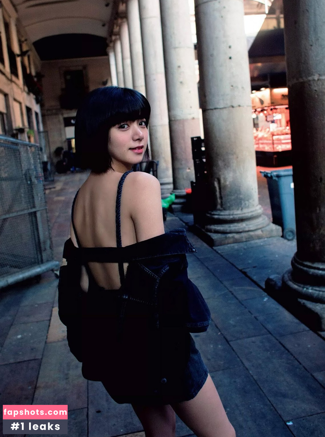 Elaiza Ikeda gallery photo #16