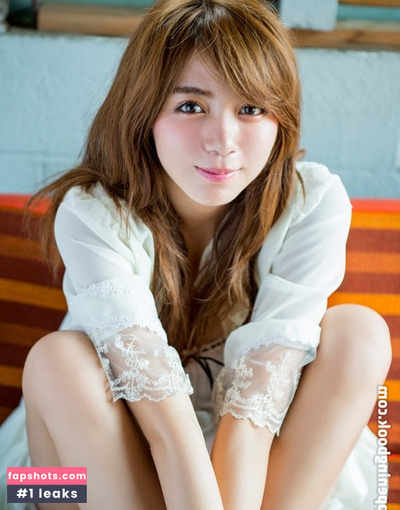 Elaiza Ikeda gallery photo #21