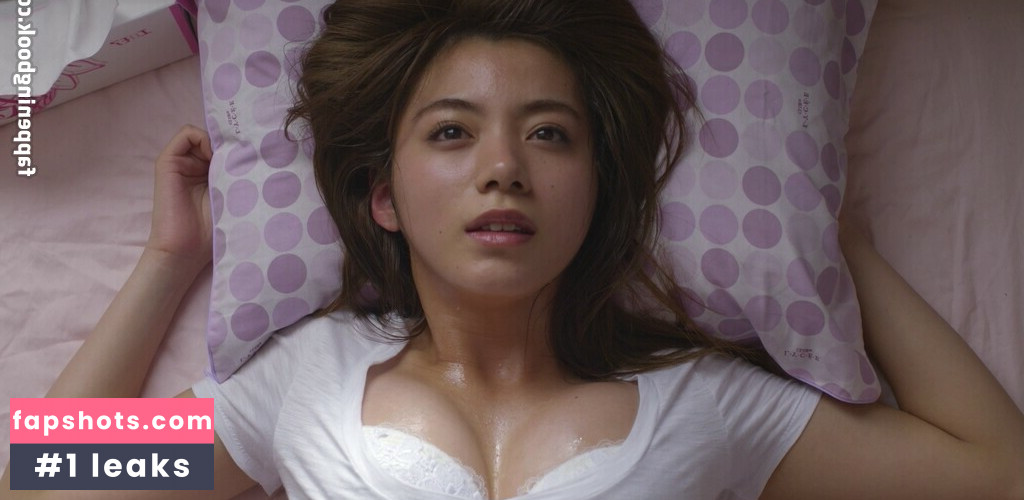 Elaiza Ikeda gallery photo #4