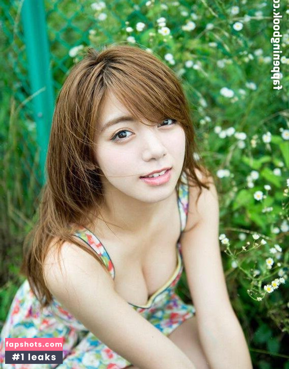 Elaiza Ikeda gallery photo #40