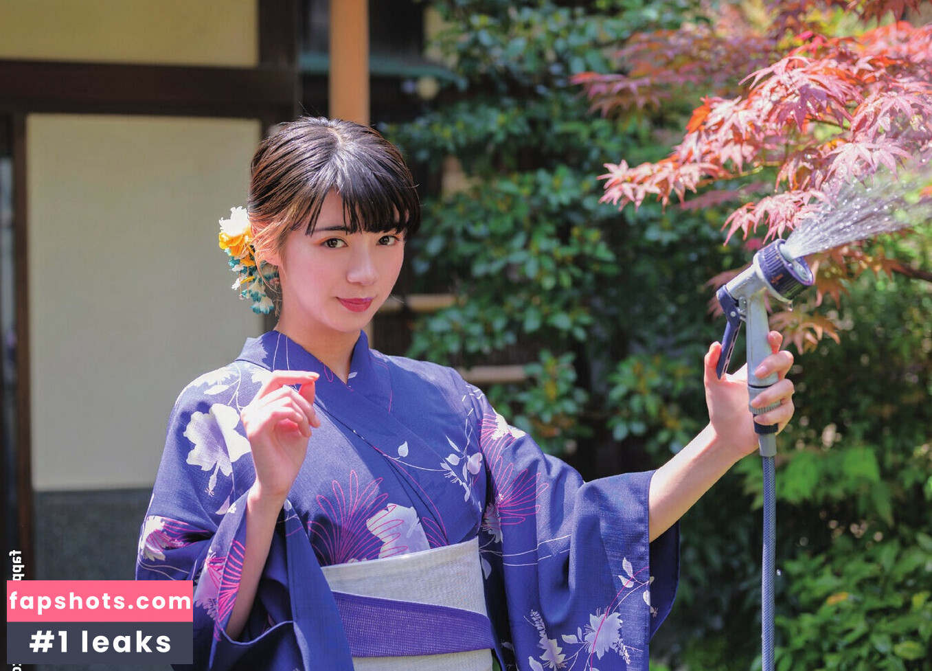 Elaiza Ikeda nude babe gallery