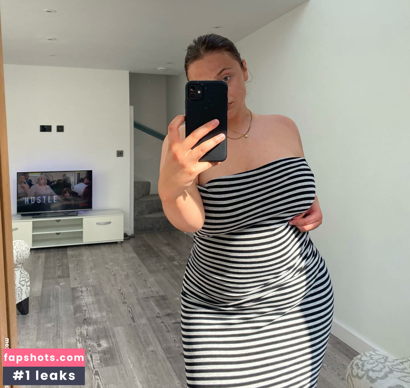 Eleanor Evans gallery photo #13