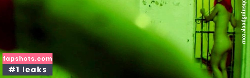 Eleanor James gallery photo #13