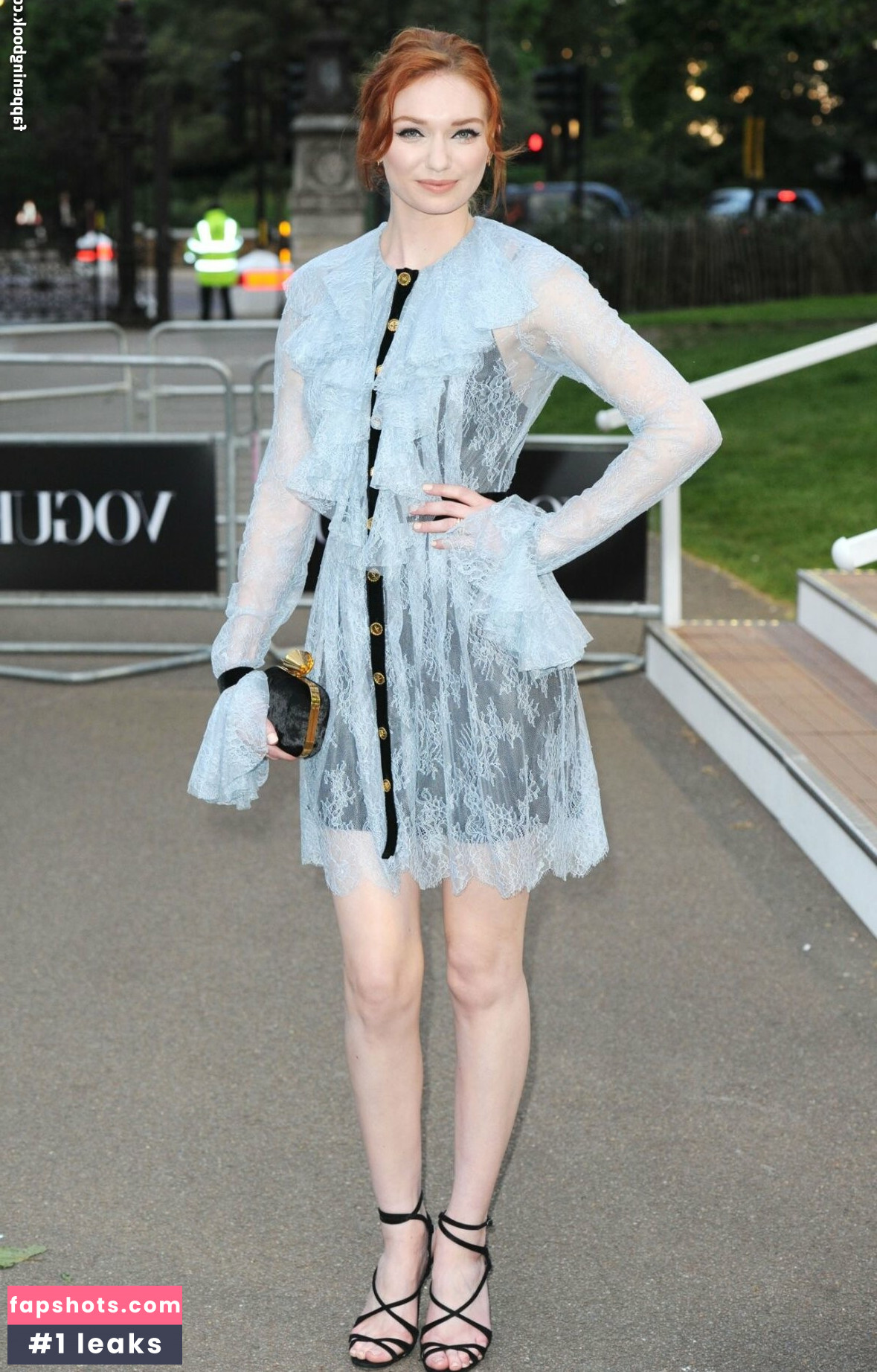 Eleanor Tomlinson gallery photo #6
