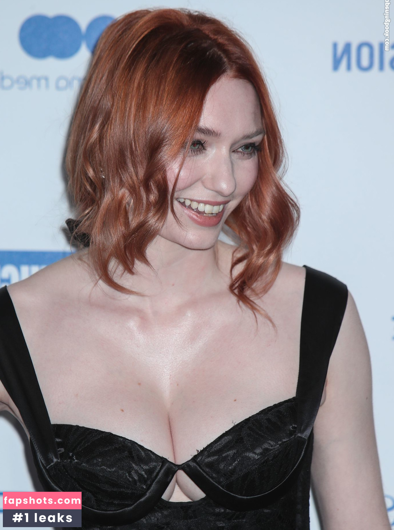 Eleanor Tomlinson gallery photo #75