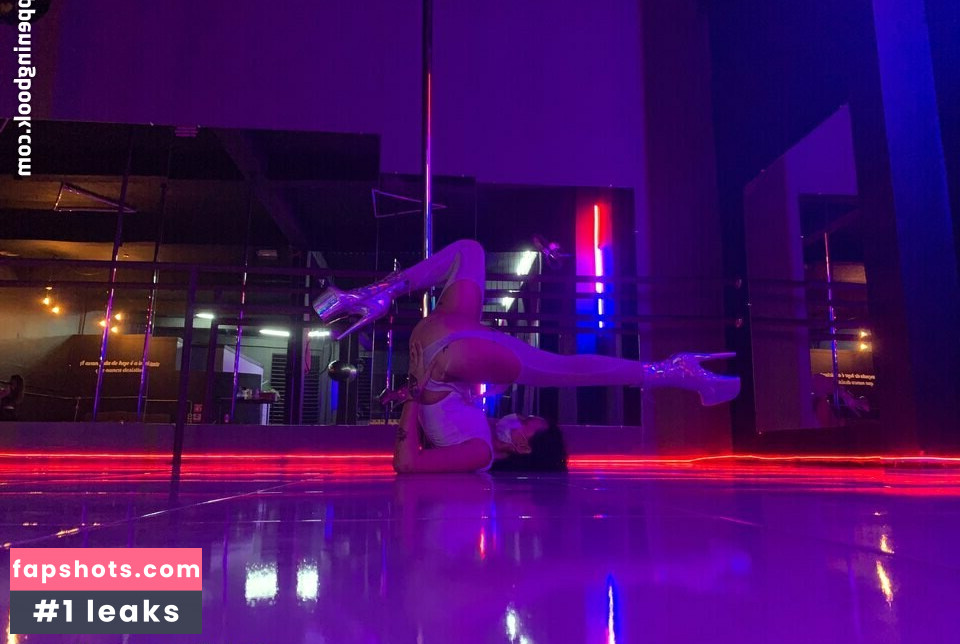 Electrahearth Nahé úniky fotek pouze od fanoušků #22 - Fapshots