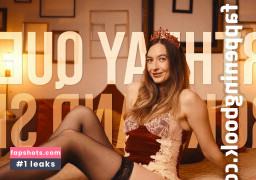 ElectricApril gallery photo #2