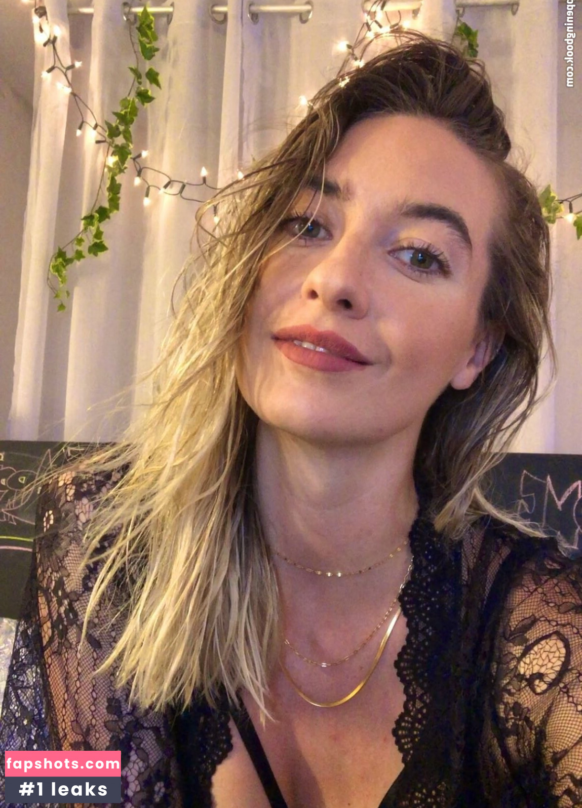 ElectricApril gallery photo #12