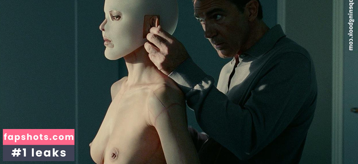 Elena Anaya gallery photo #61