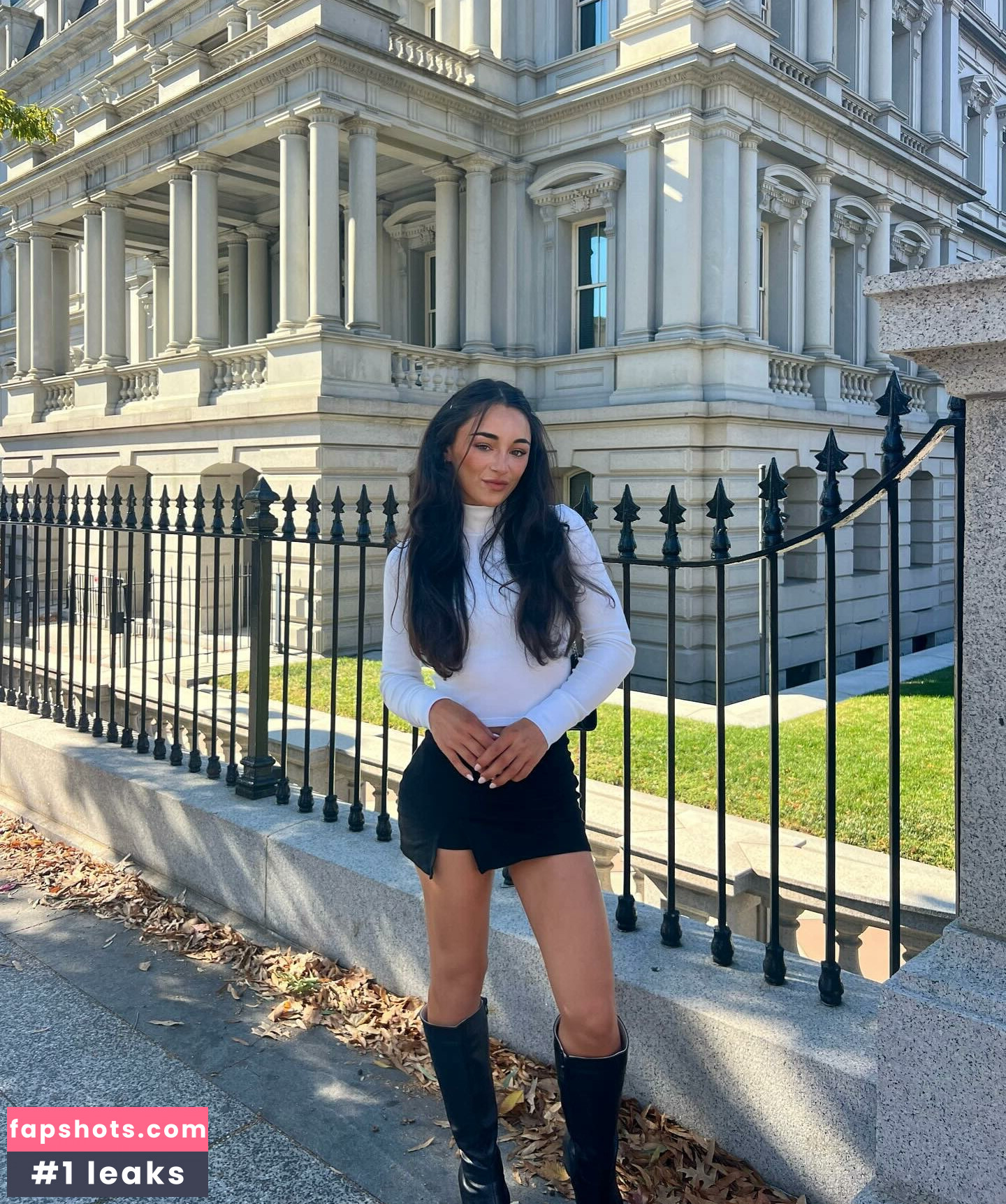 Elena Arenas Nude Leaks OnlyFans Photos #16 - LeakJerk