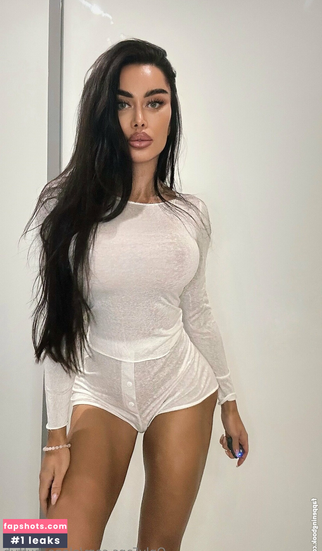 elena_buttyb Nude Leaks OnlyFans Photos #15 - LeakJerk