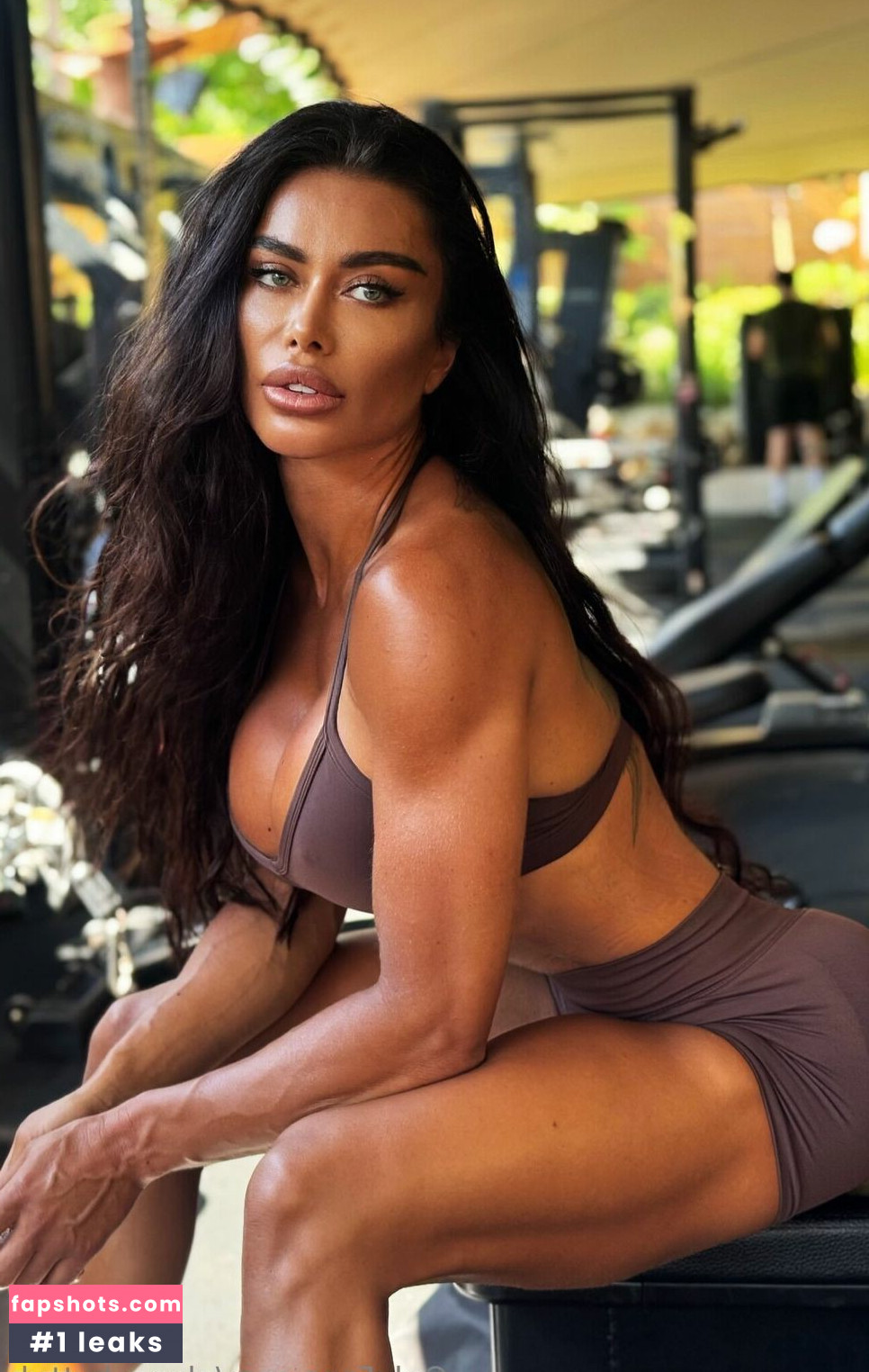 elena_buttyb Nude Leaks OnlyFans Photos #3 - LeakJerk