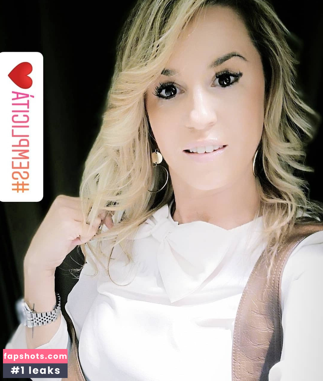 Elena Daniela Ungureanu gallery photo #45