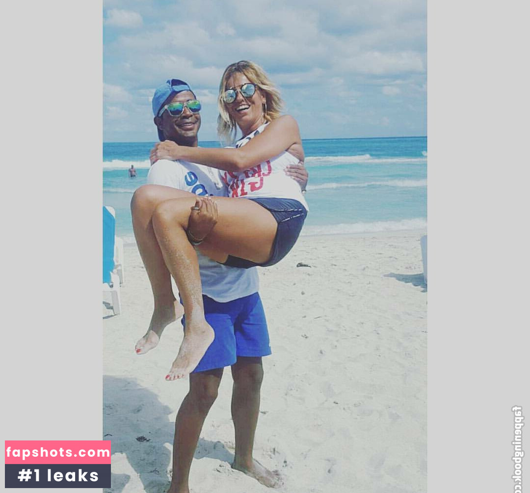 Elena Daniela Ungureanu gallery photo #51