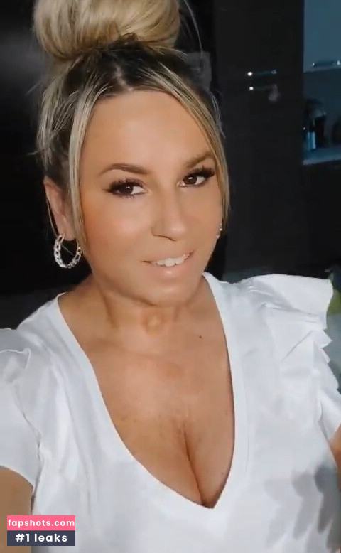 Elena Daniela Ungureanu gallery photo #8