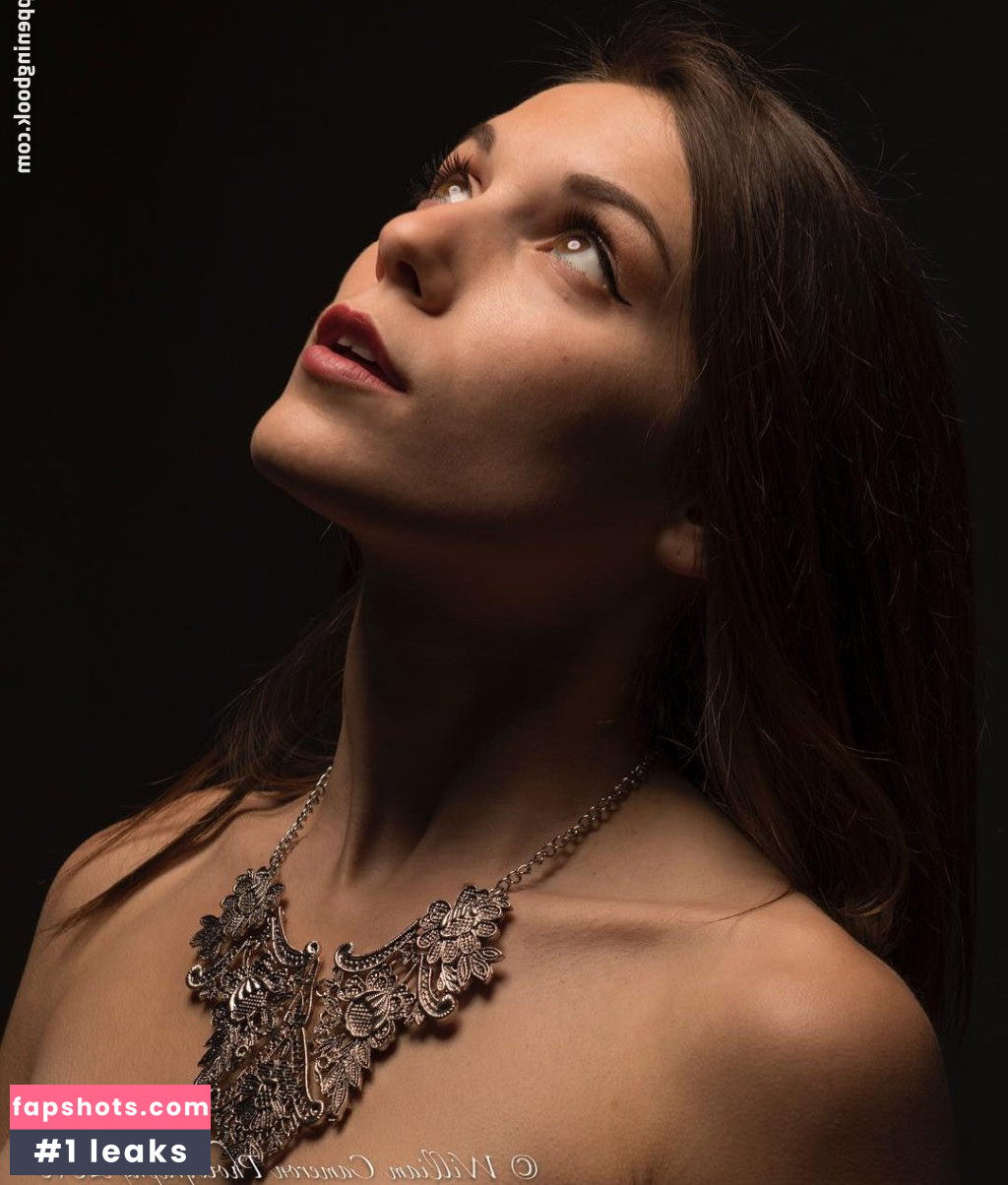 Elena Generi gallery photo #140