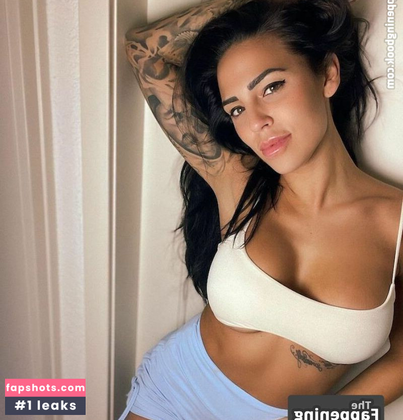 Elena Miras gallery photo #16