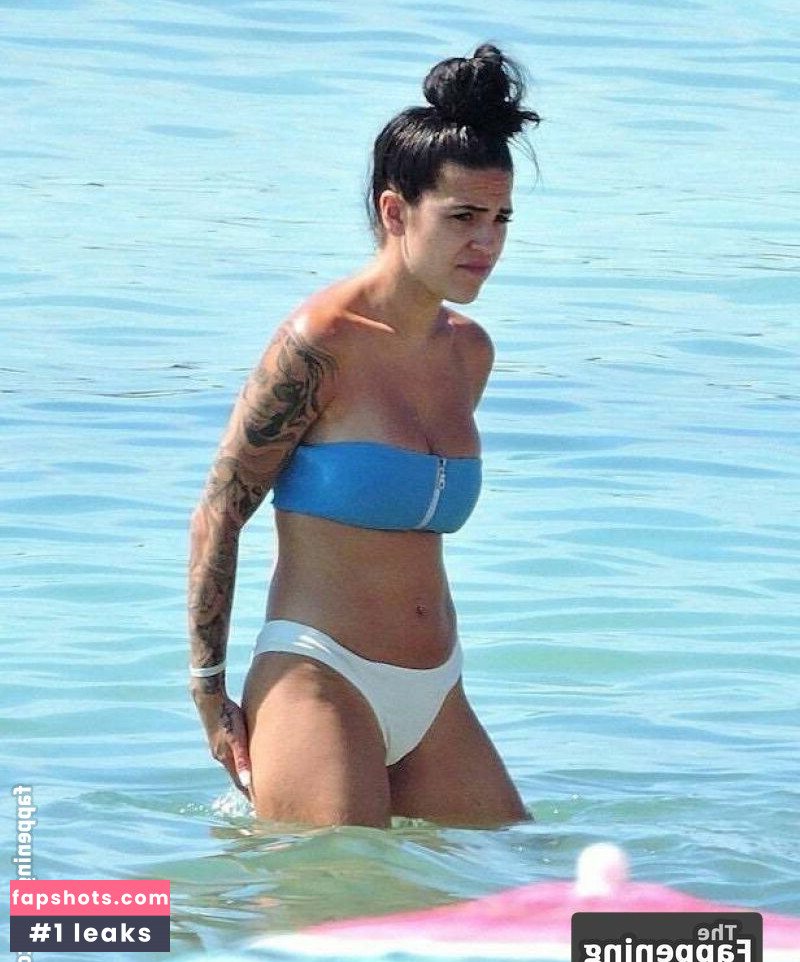 Elena Miras gallery photo #23