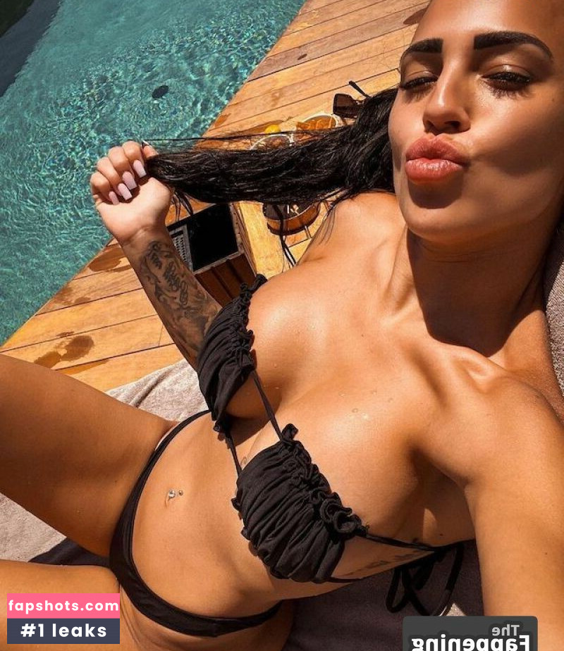 Elena Miras gallery photo #33