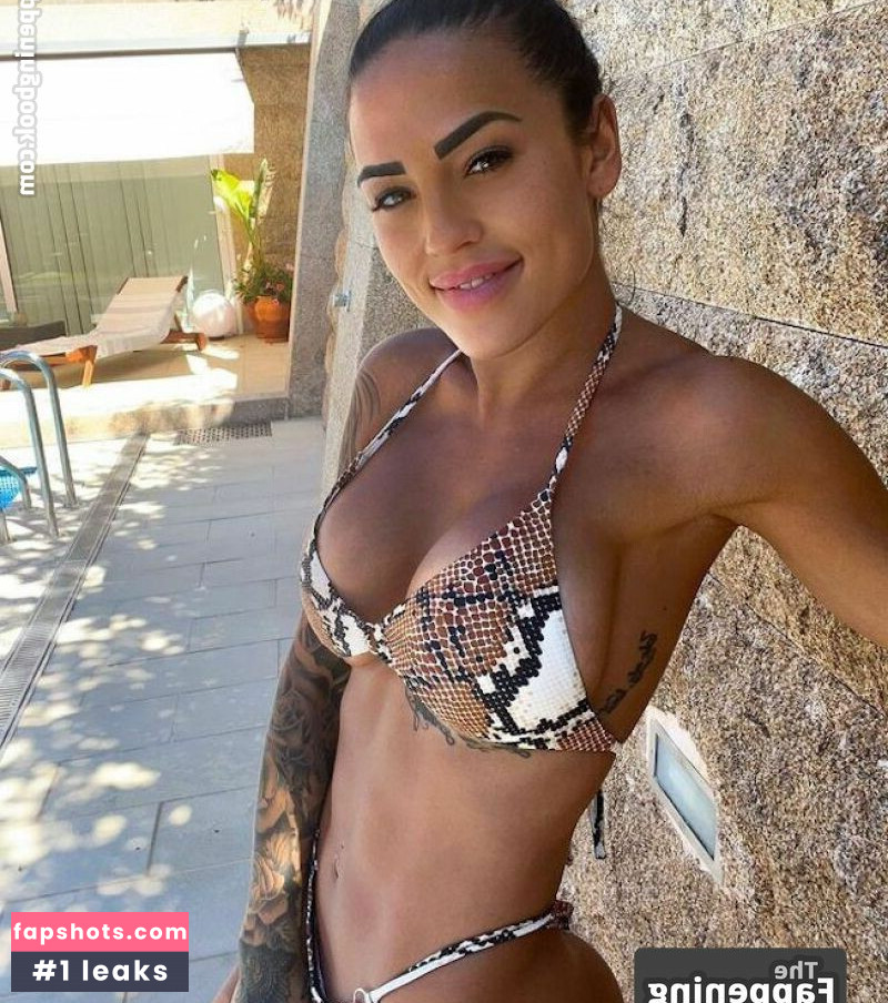 Elena Miras gallery photo #40