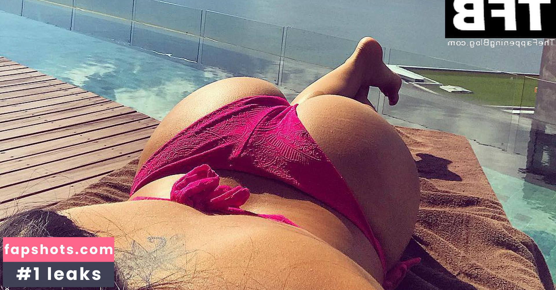 Elena Miras gallery photo #66