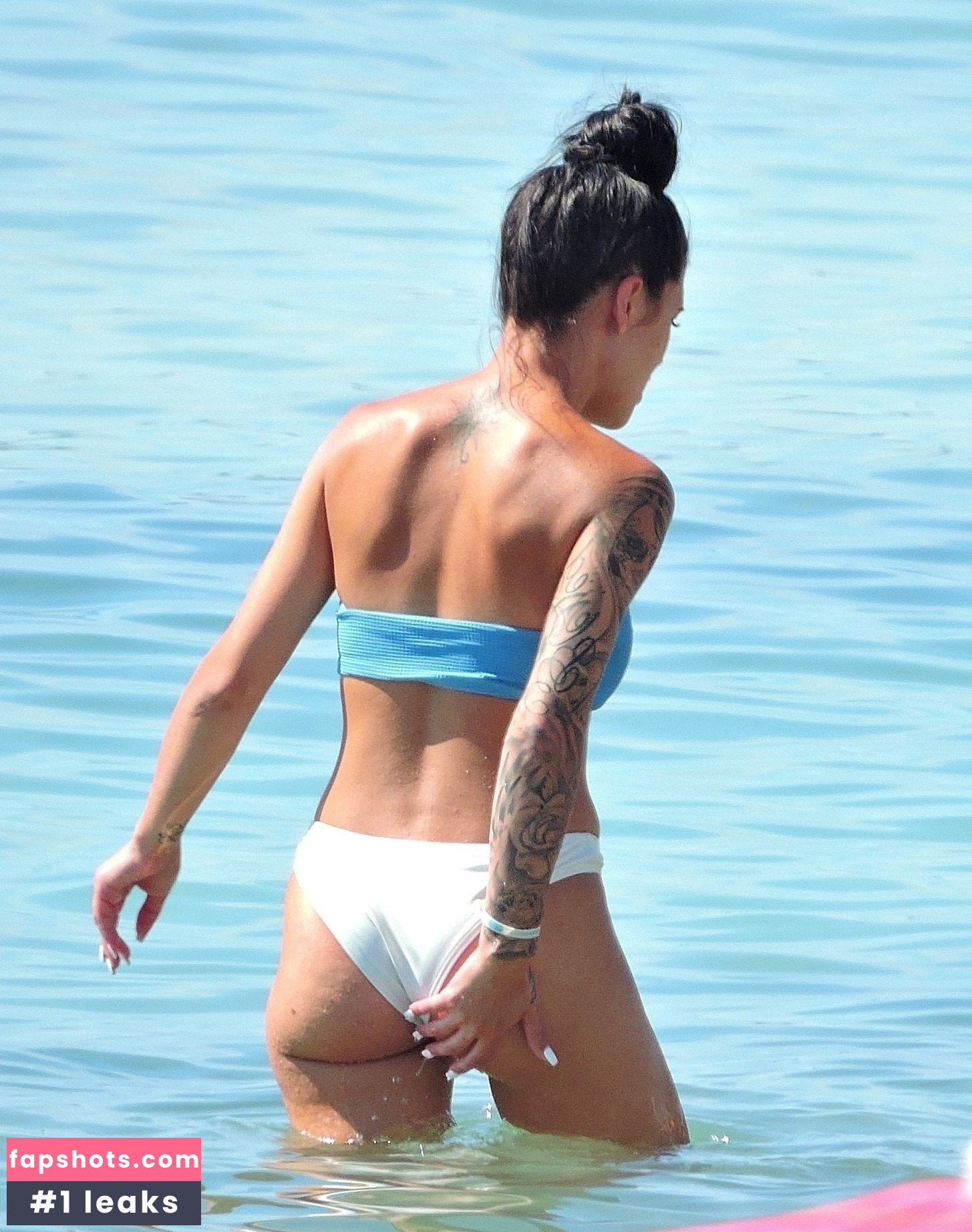 Elena Miras gallery photo #88