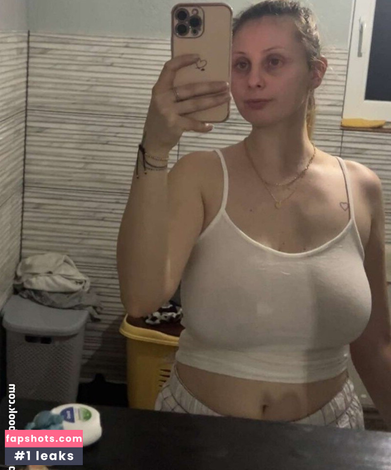 Elena Patronella gallery photo #2