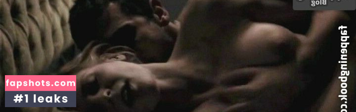 Elena Radonicich gallery photo #5