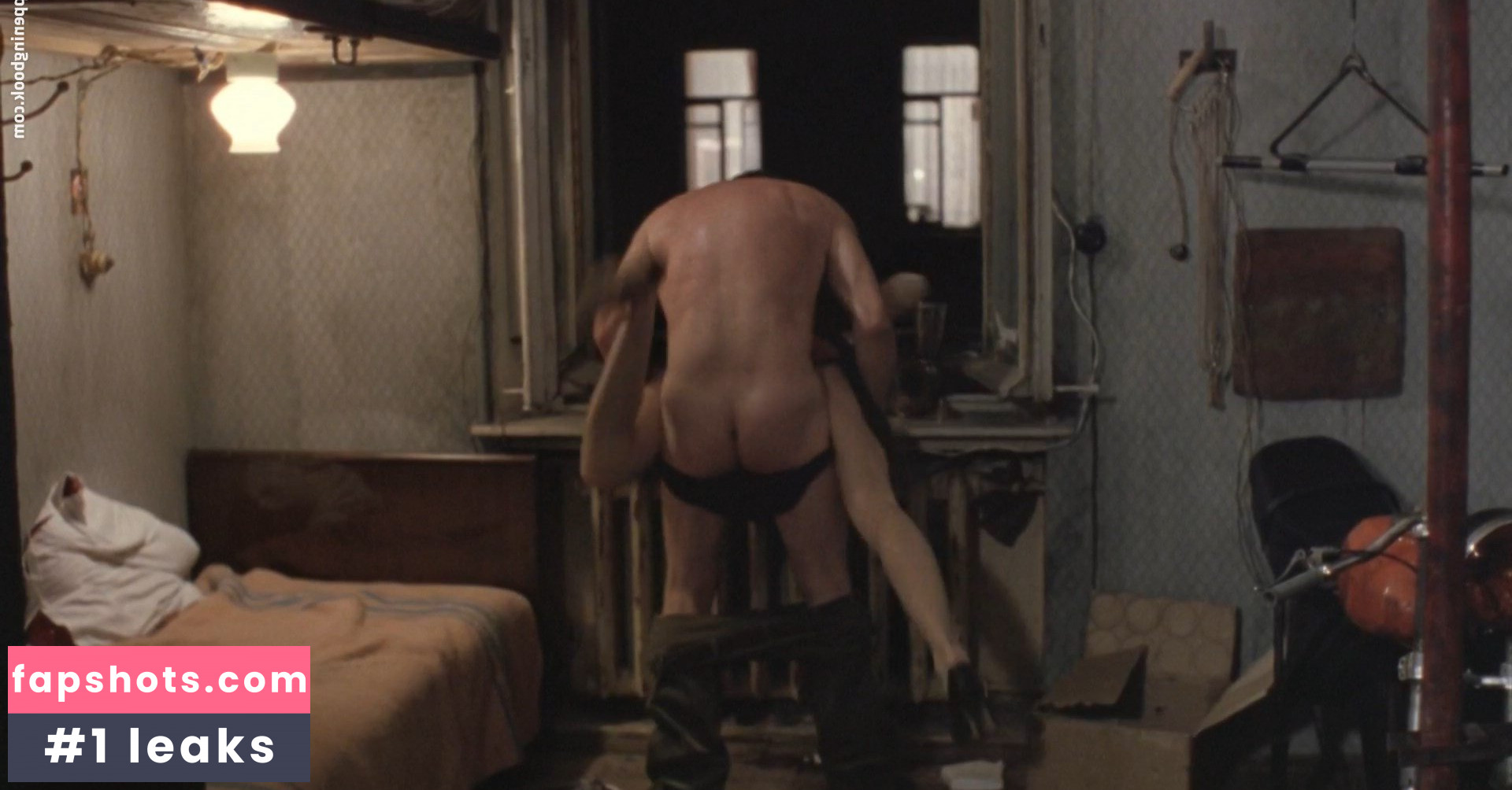 Elena Safonova gallery photo #7