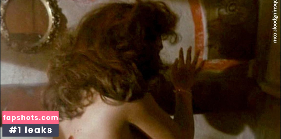 Elena Sahagun gallery photo #9