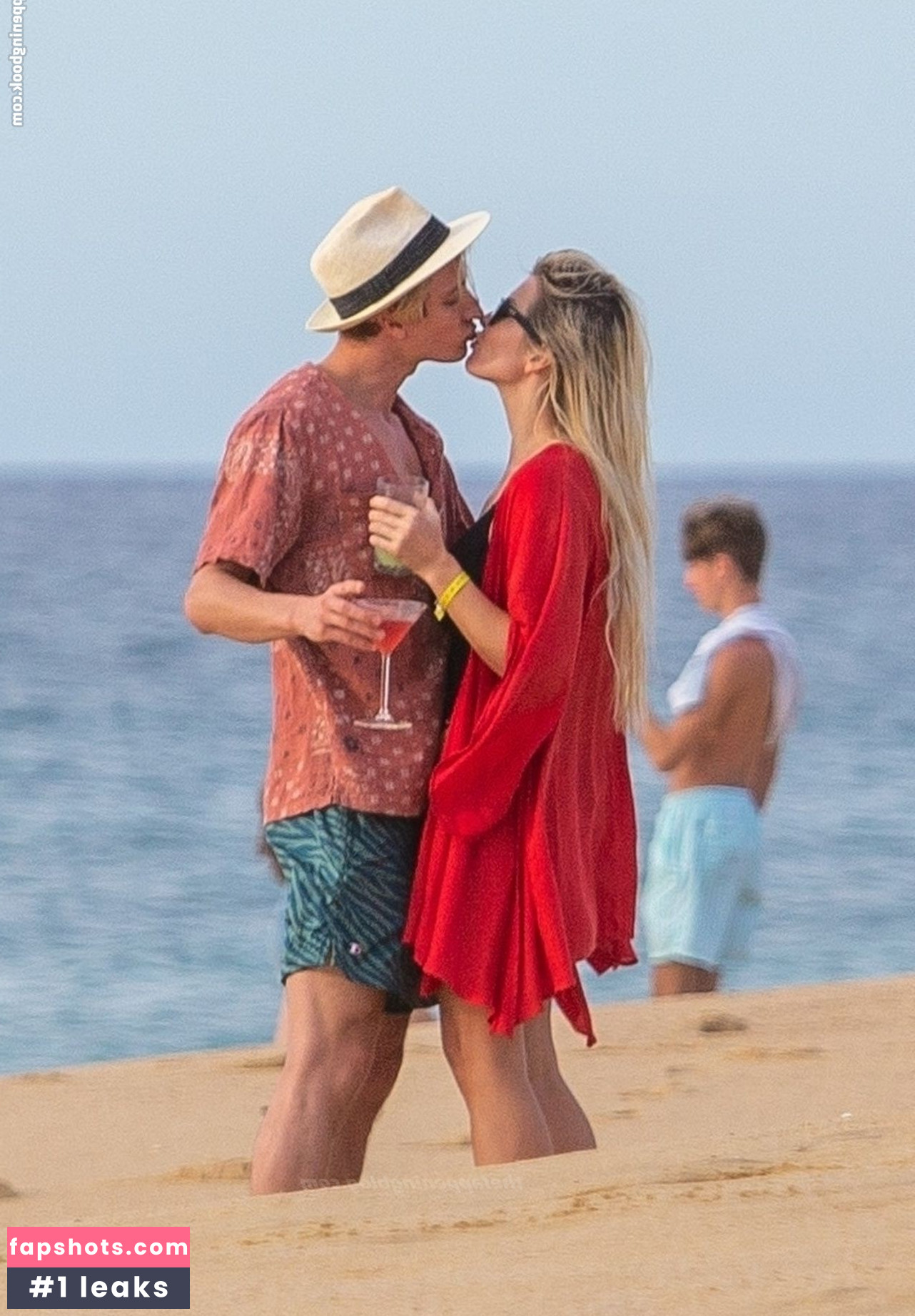 Elena Samodanova gallery photo #41