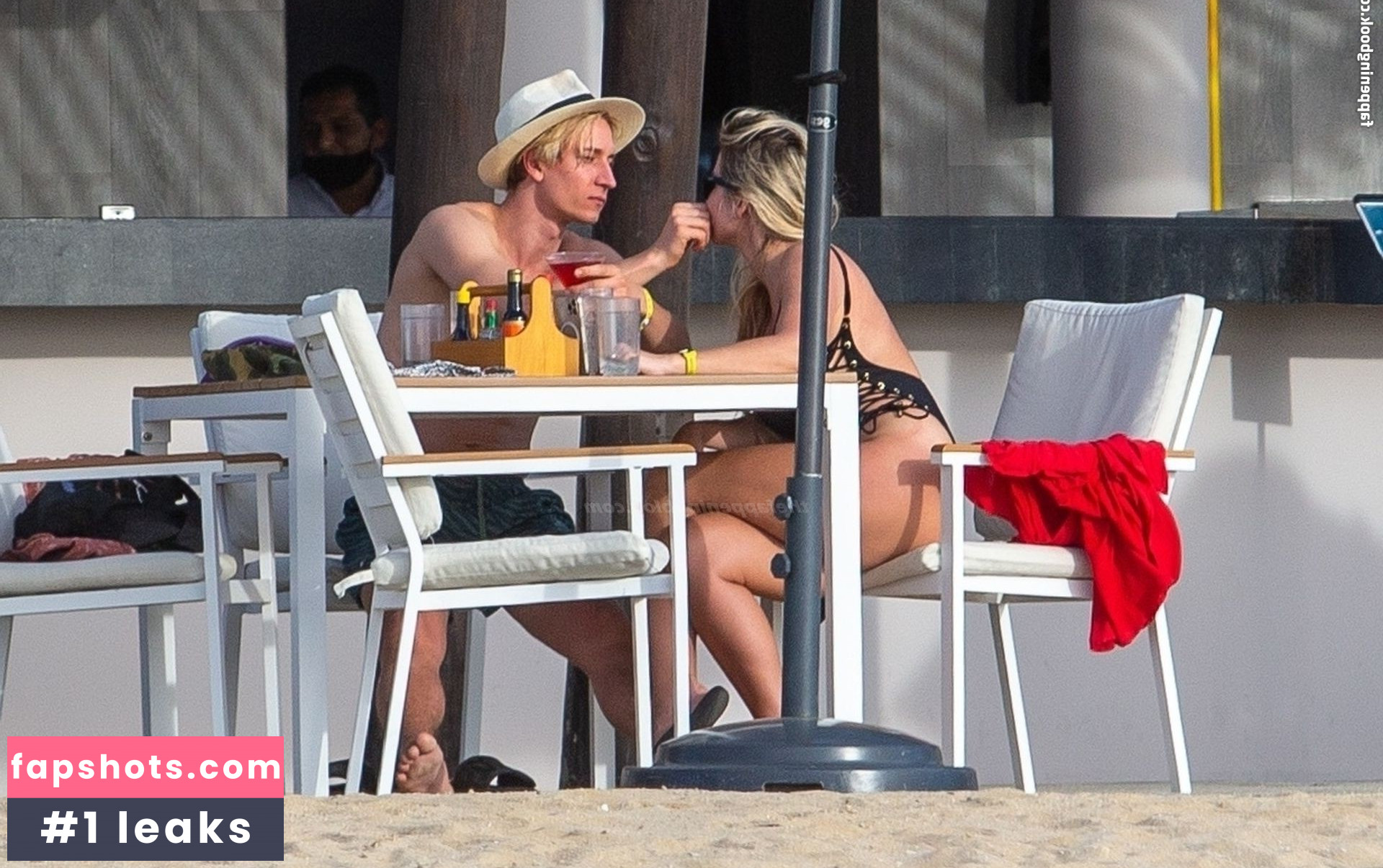 Elena Samodanova gallery photo #54