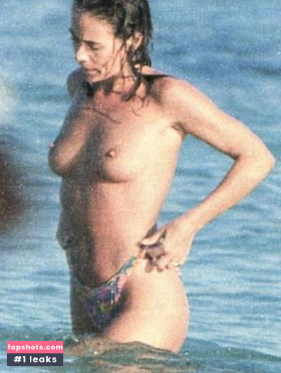 Elena Sofia Ricci gallery photo #16