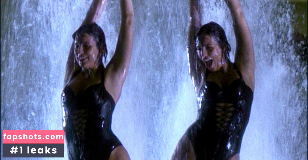 Elena Uhlig gallery photo #9