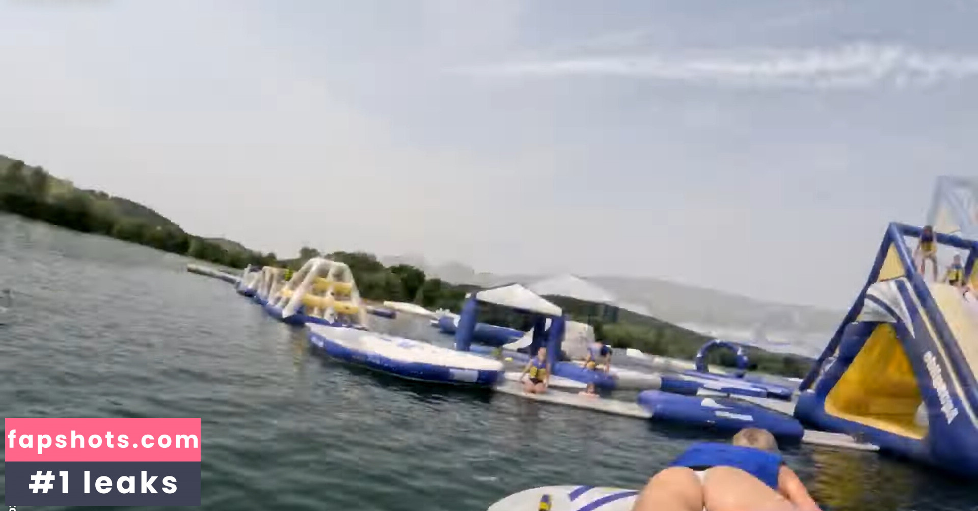 Elena Zoe gallery photo #18