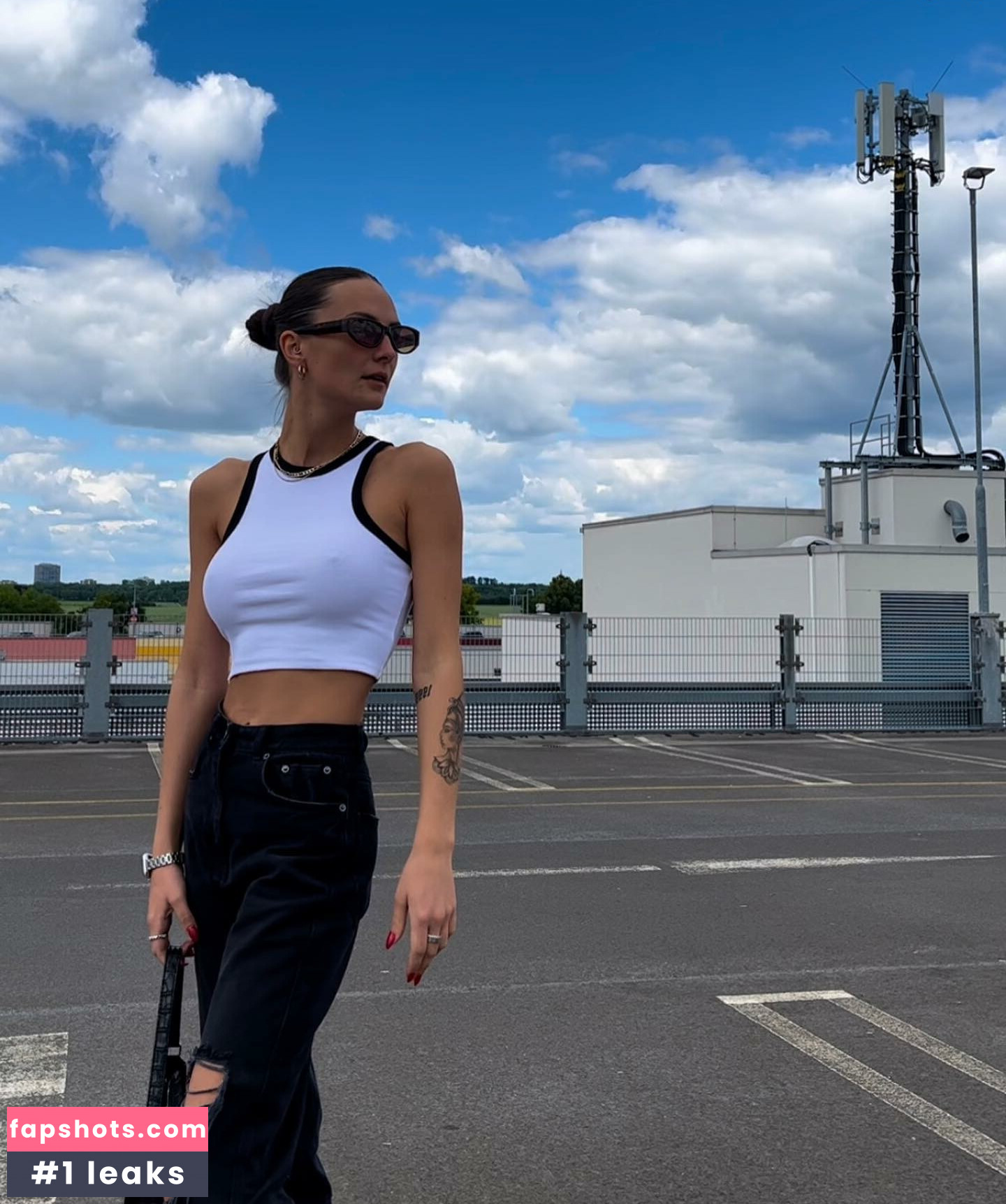 Elenacaro gallery photo #9