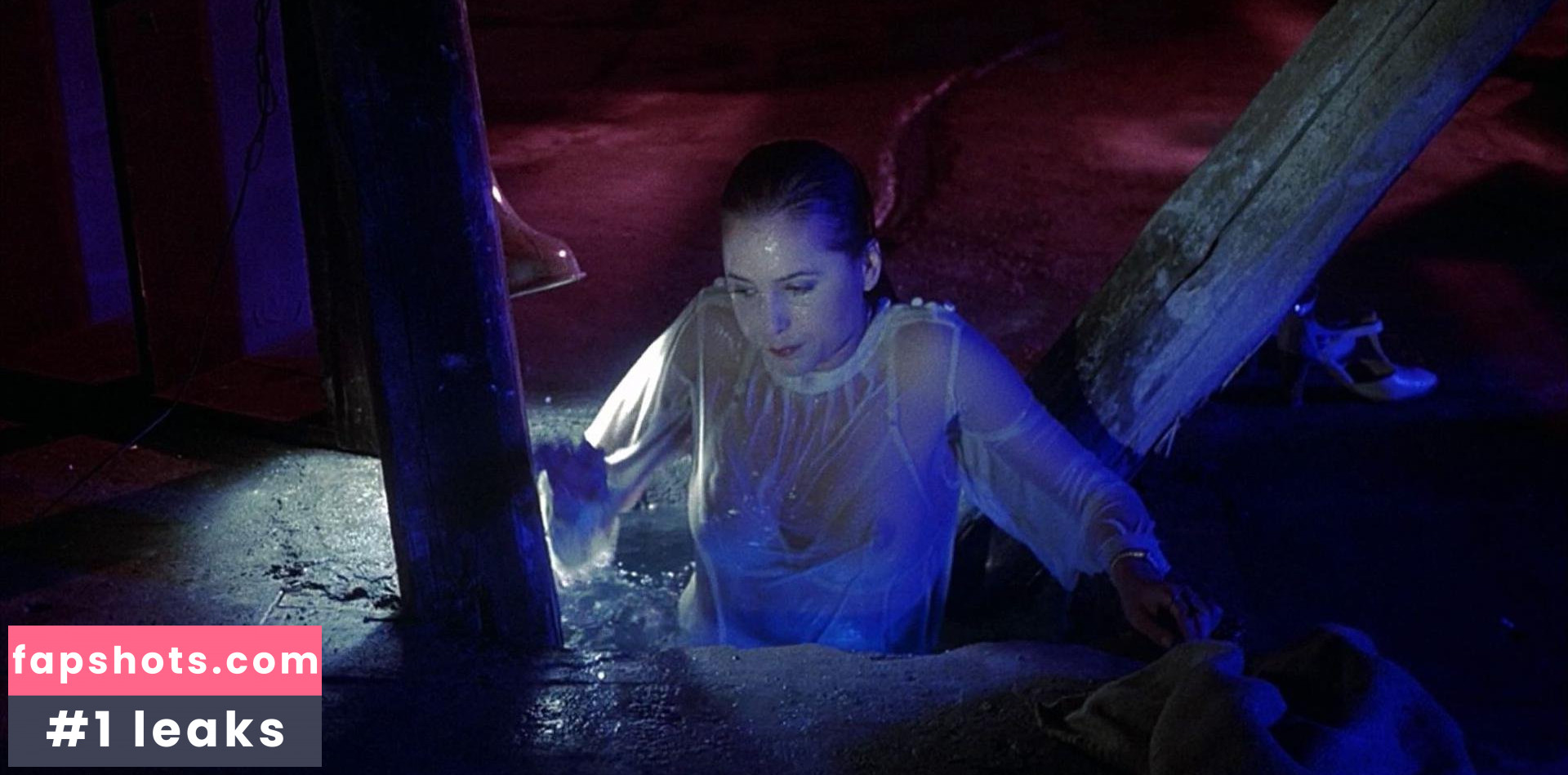 Eleonora Giorgi gallery photo #23