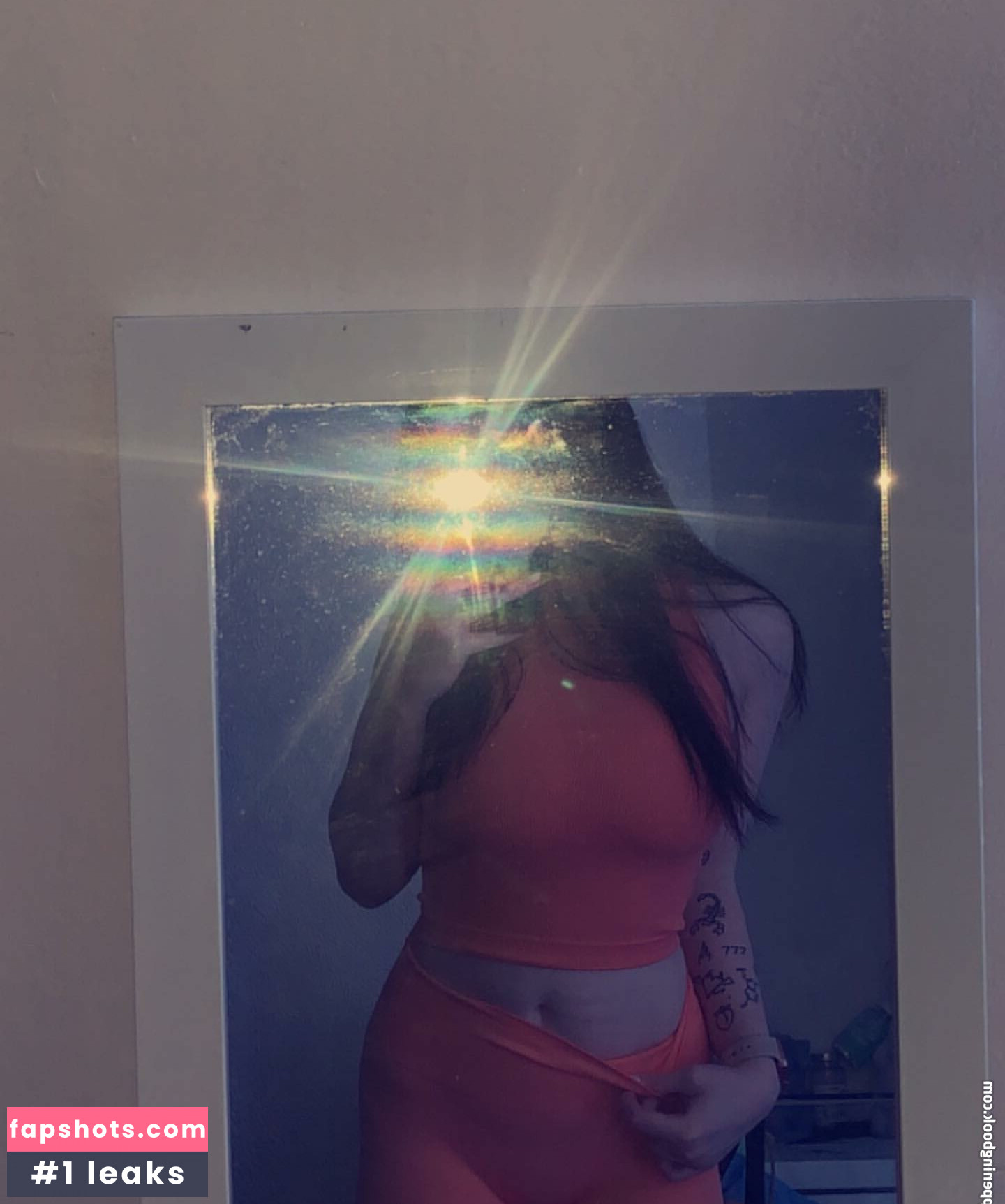 Eleri Evans gallery photo #20