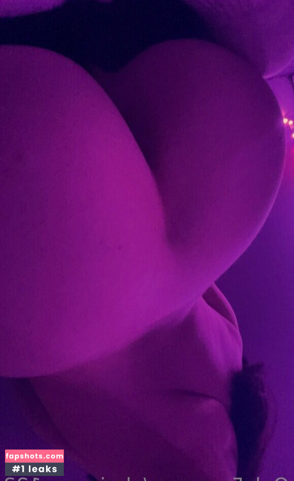 Eleri Evans gallery photo #53