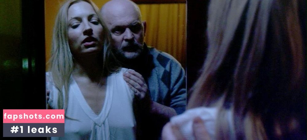 Elika Portnoy gallery photo #11