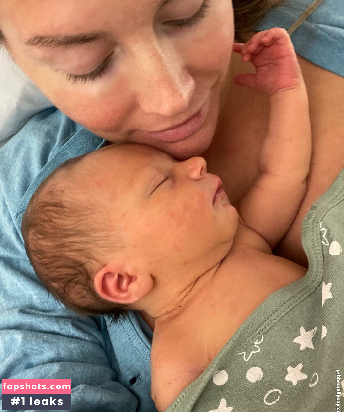 Elin Hedstrom gallery photo #4