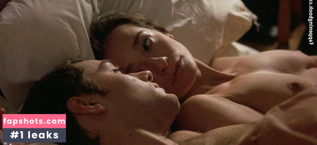 Elina Löwensohn gallery photo #25